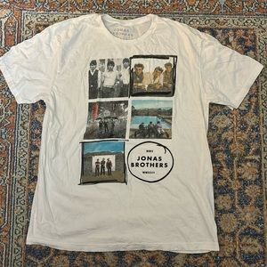 Jonas Brothers The Tour t-shirt